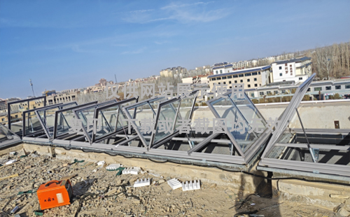 敦煌博物馆子长排烟天窗