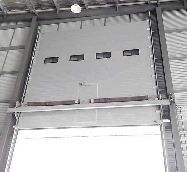 子长工业滑升门