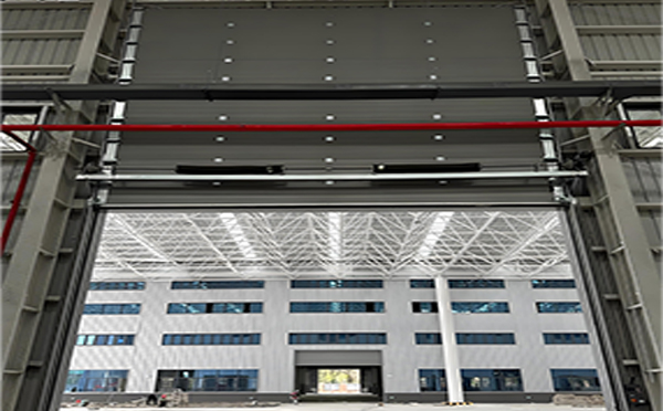 子长工业提升门