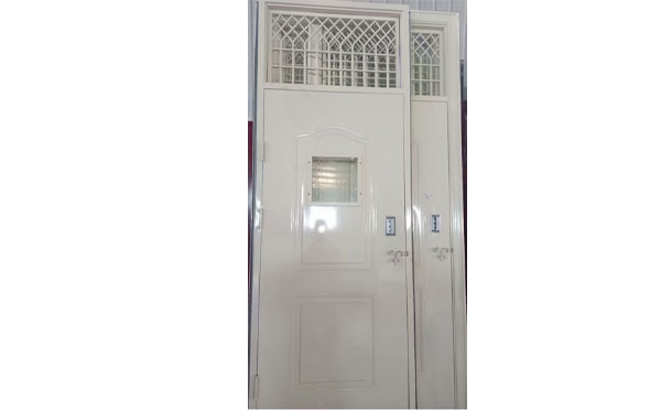 子长学校教室门