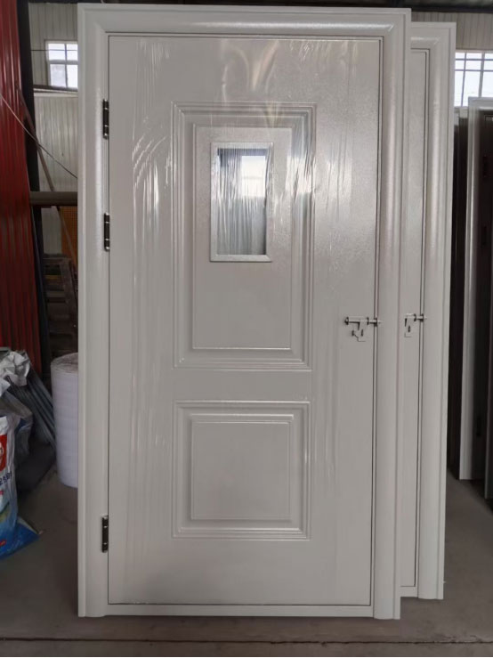 子长学校教室门