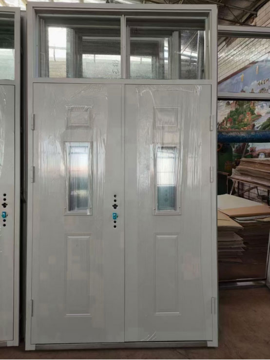 子长学校教室门