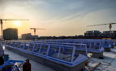 消防子长排烟窗开启角度