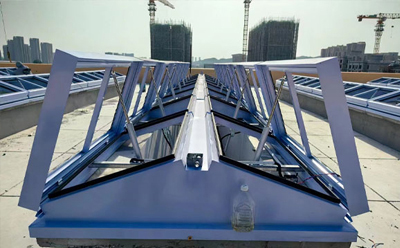 子长排烟窗的设置要求