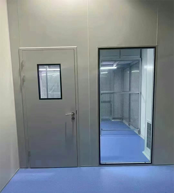 学校教学楼完成子长防火门标准化安装